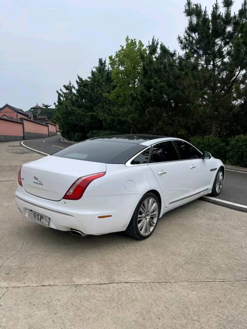 枣庄12年捷豹XJL7