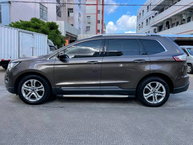 中山18年福特锐界3