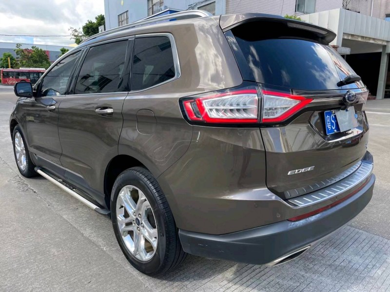 中山18年福特锐界5