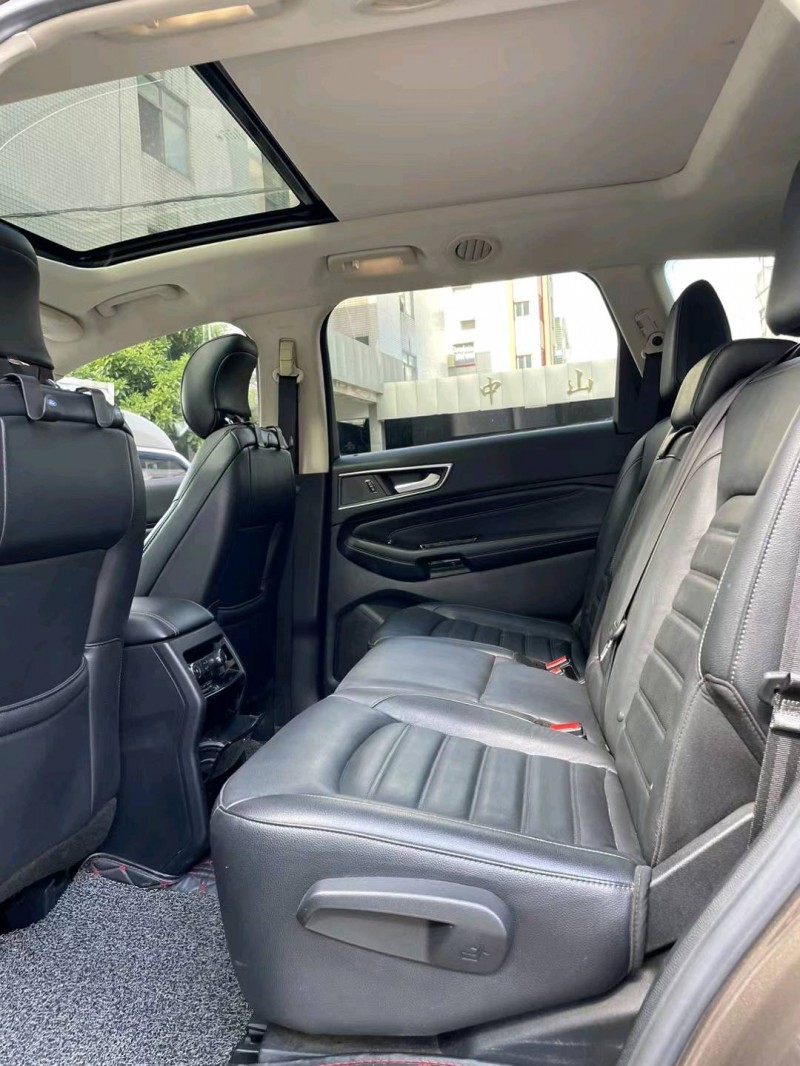 中山18年福特锐界6