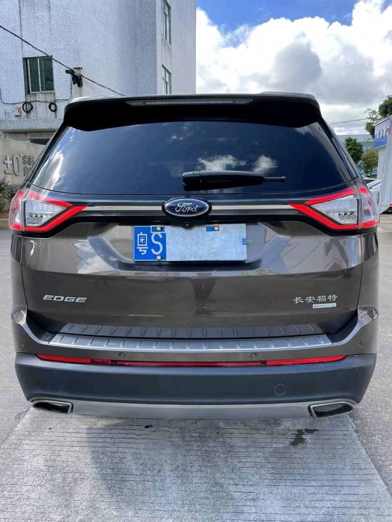 中山18年福特锐界9