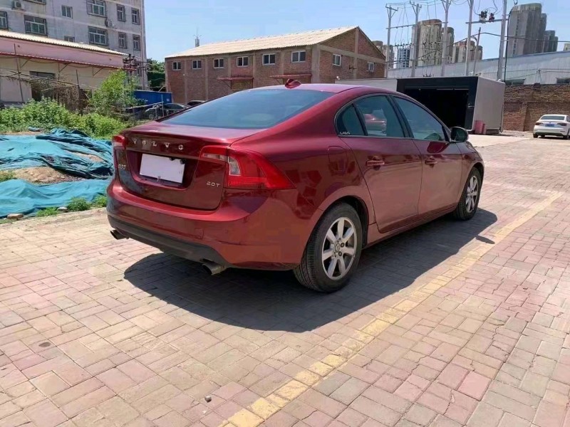 邯郸11年沃尔沃S60L9