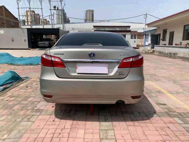 邯鄲16年長安汽車睿騁5