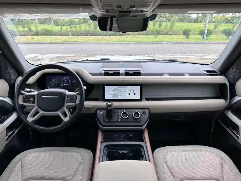 盐城21年路虎卫士5