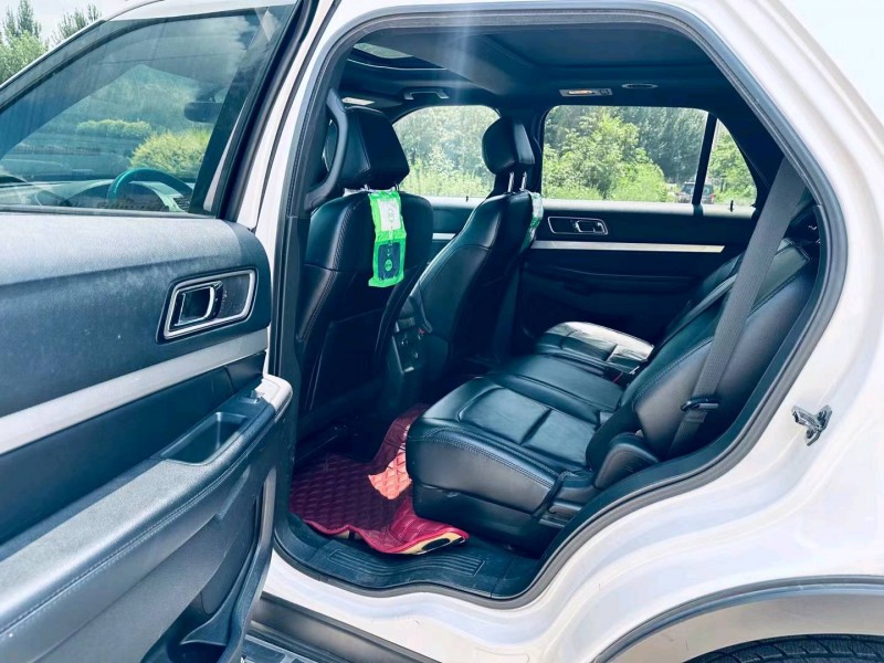 广州16年福特探险者5