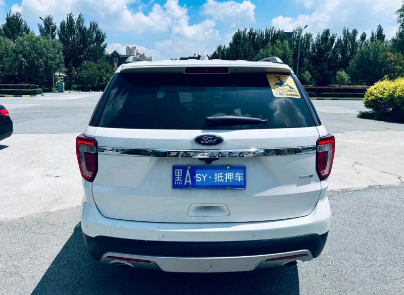广州16年福特探险者9