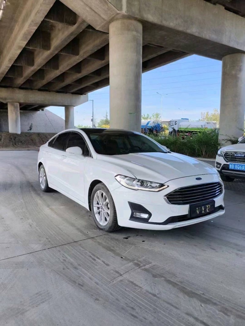 枣庄21年福特蒙迪欧3