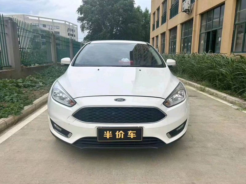 宜昌17年福特福克斯1