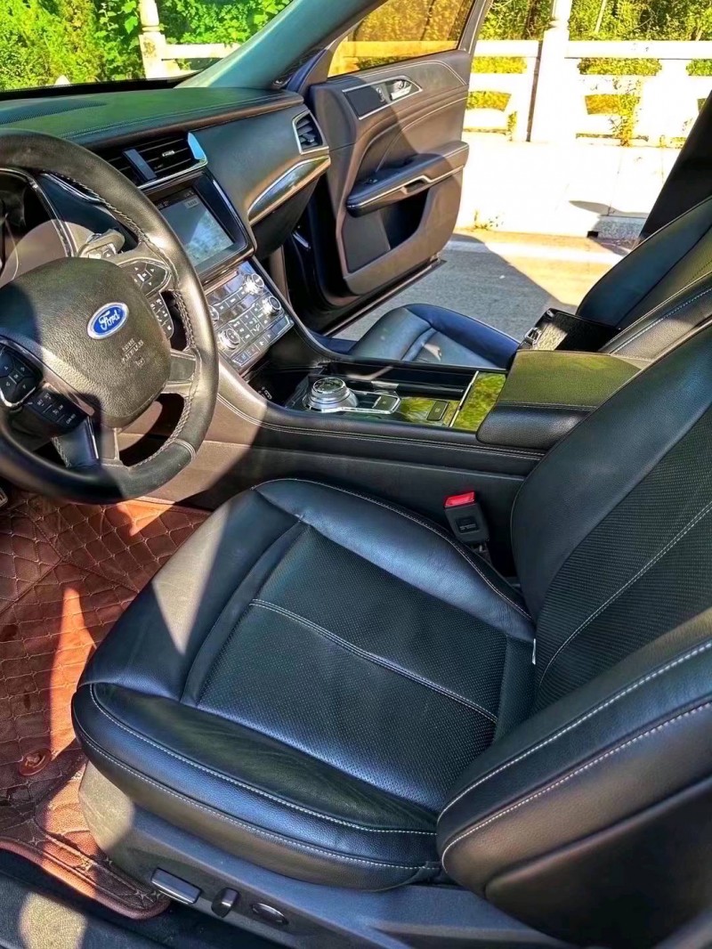 济南16年福特金牛座6