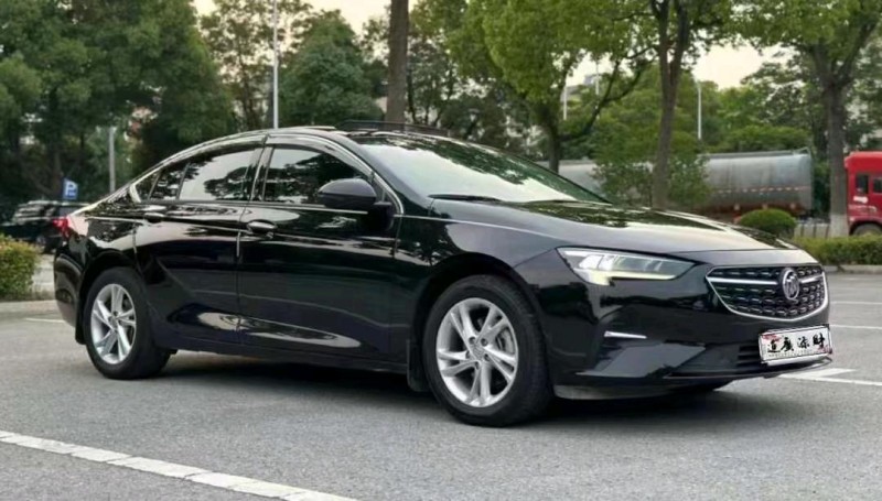 珠海21年别克君威3