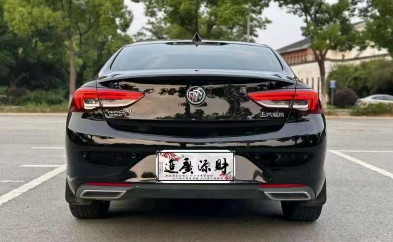 珠海21年别克君威7