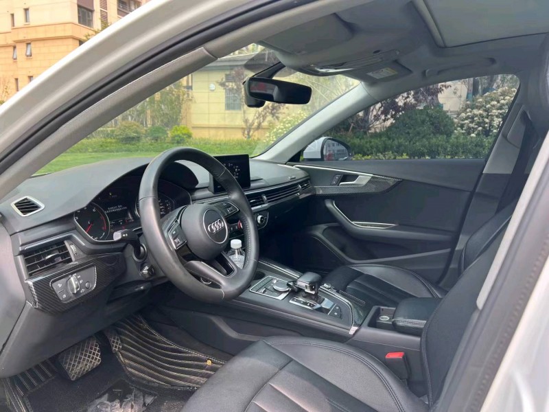 济南19年奥迪A4L8