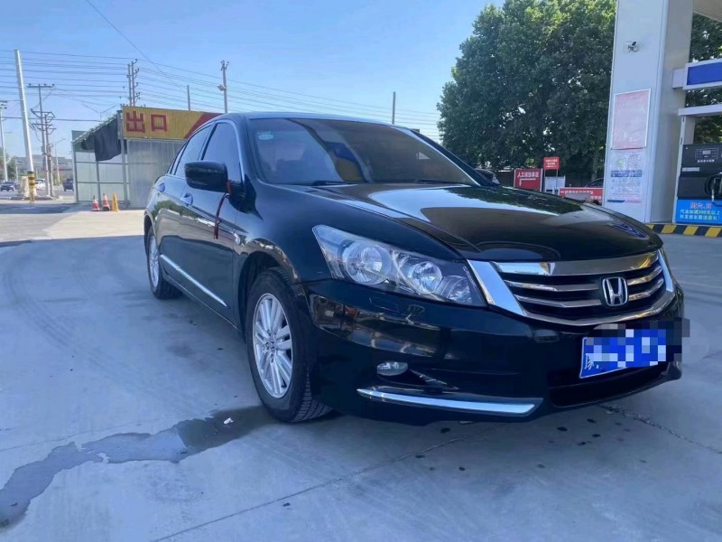 保定13年本田雅阁3