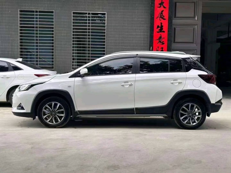 珠海21年丰田YARiS L 致炫8