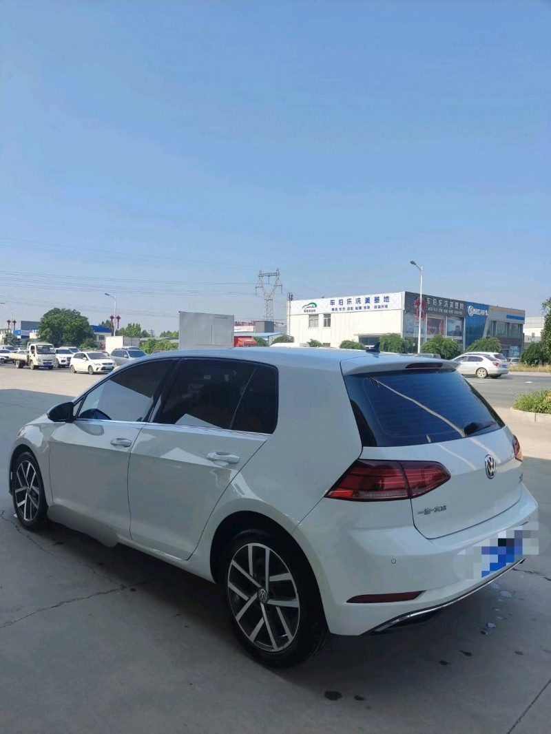 保定20年大众高尔夫7