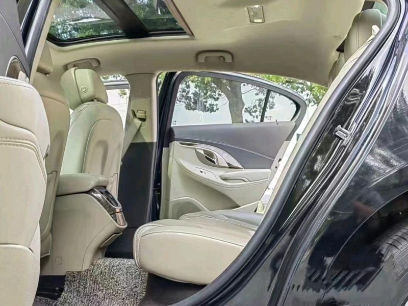 邯郸15年别克君越6