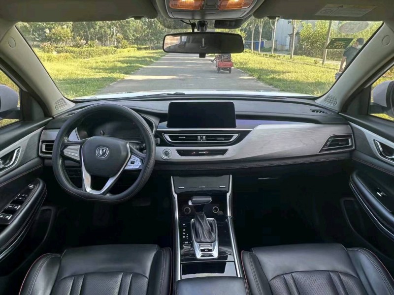 菏澤18年長安汽車CS755