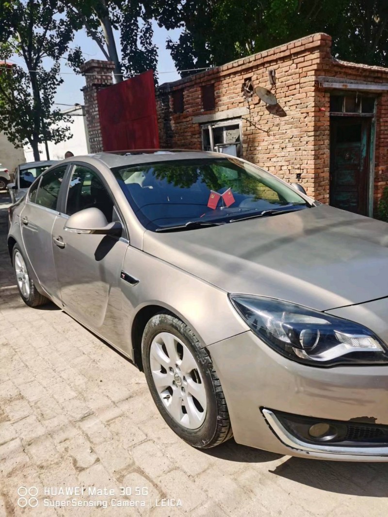 保定14年别克君威3