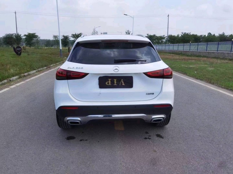 常州21年奔驰GLA3
