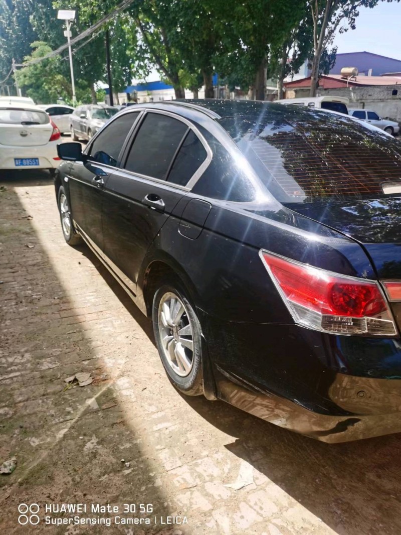 保定10年本田雅阁5