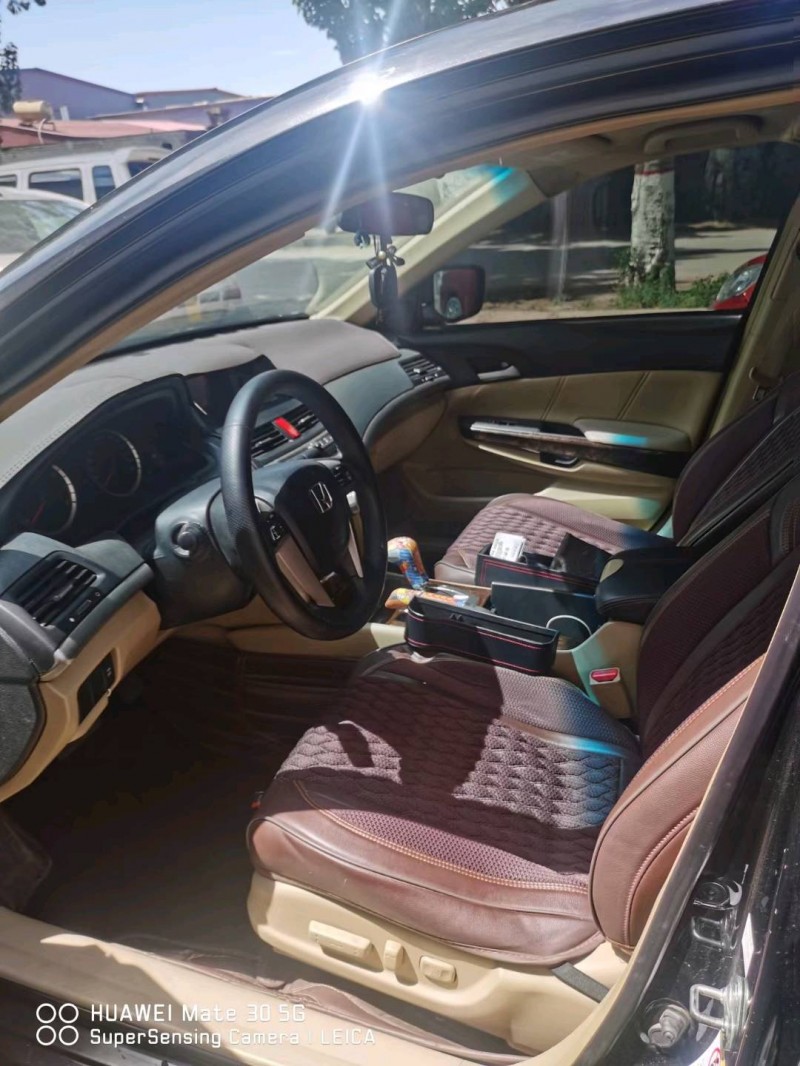 保定10年本田雅阁6