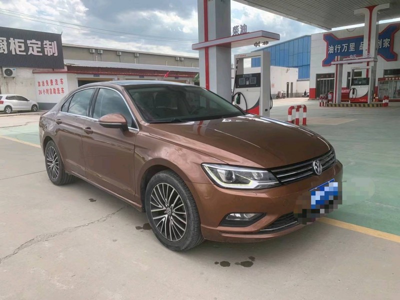 保定17年大众凌渡3