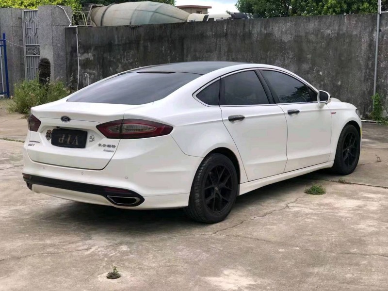 珠海15年福特蒙迪欧9