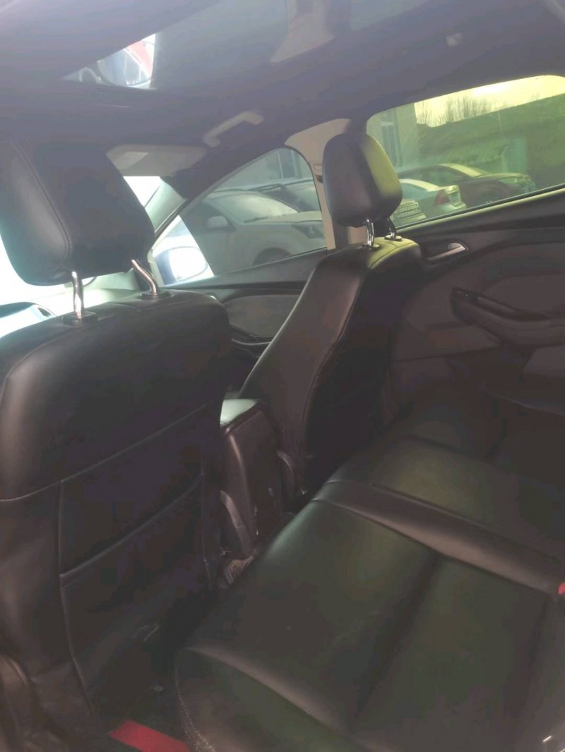 保定13年福特福克斯6