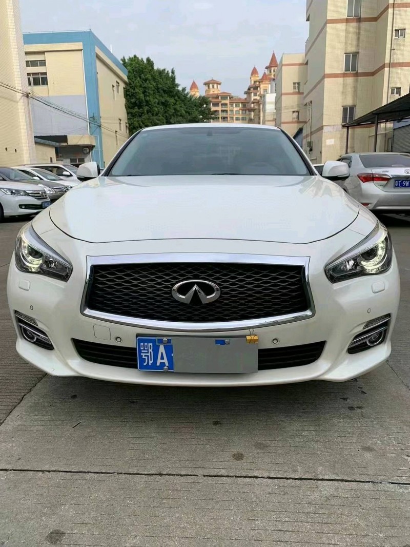 中山18年英菲尼迪Q501