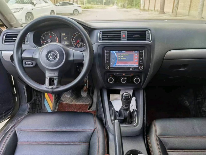 保定13年大众速腾6