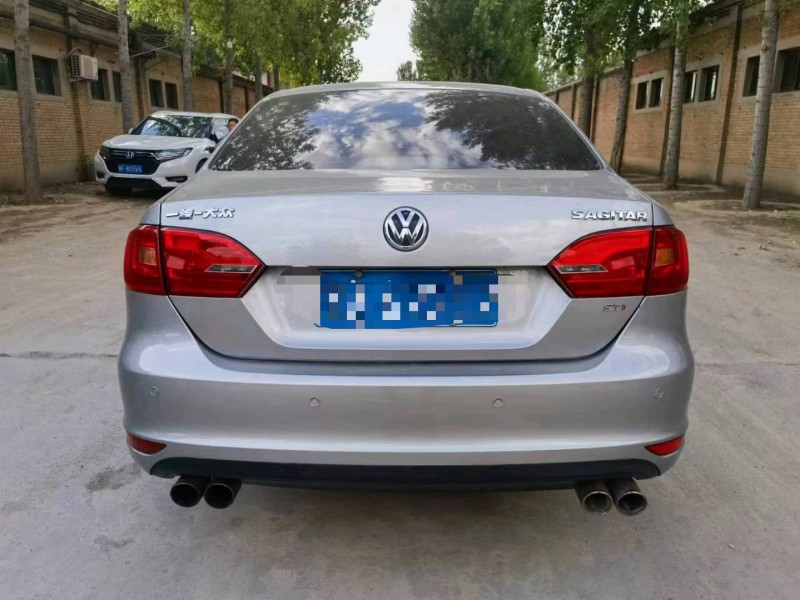 保定13年大众速腾9