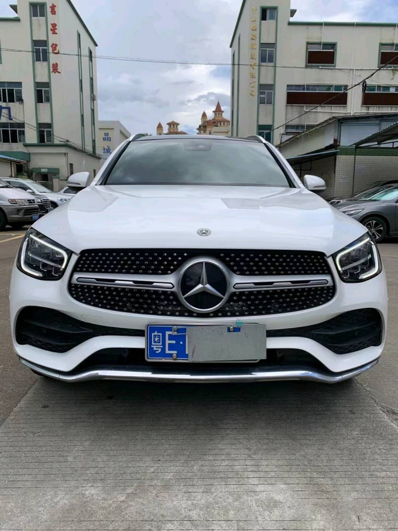 中山20年奔驰GLC1
