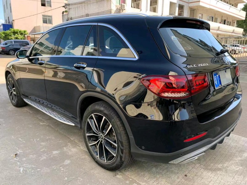 中山21年奔驰GLC4