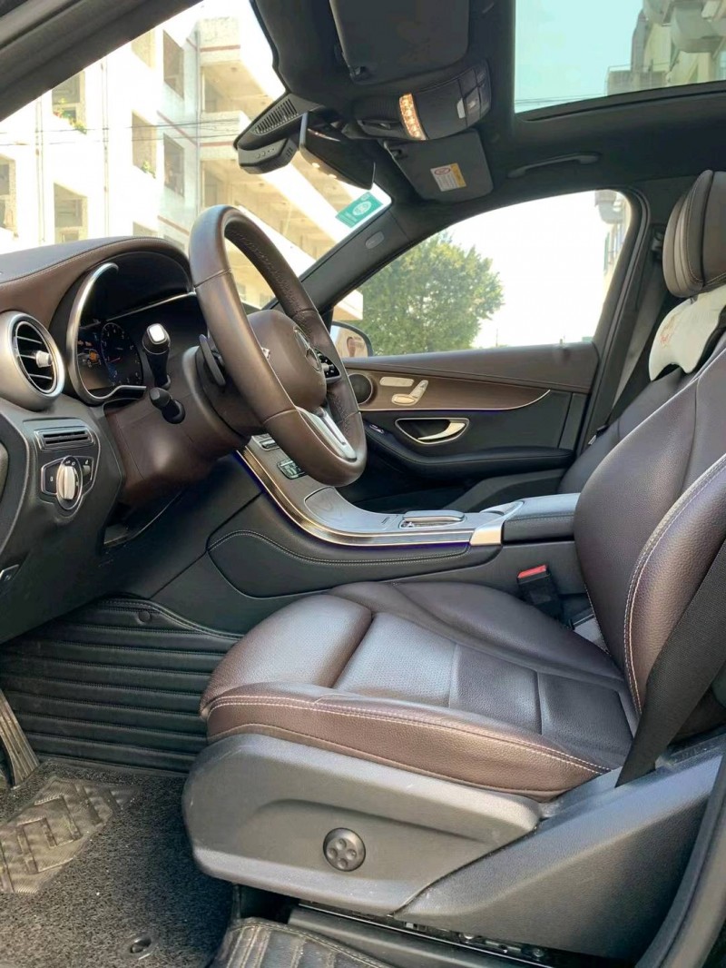 中山21年奔驰GLC8