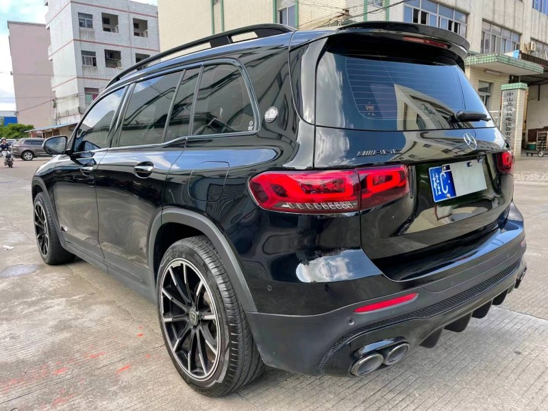 中山22年奔驰GLB5