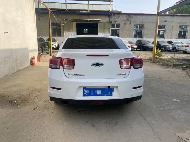 保定13年雪佛兰迈锐宝8