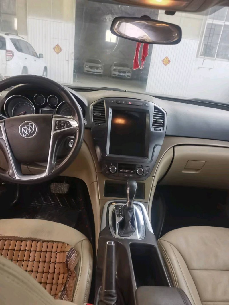 保定11年别克君威5