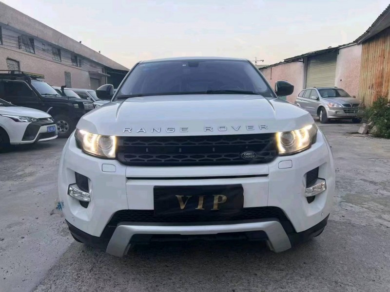 深圳15年路虎极光1