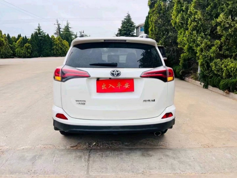 东营18年丰田RAV45