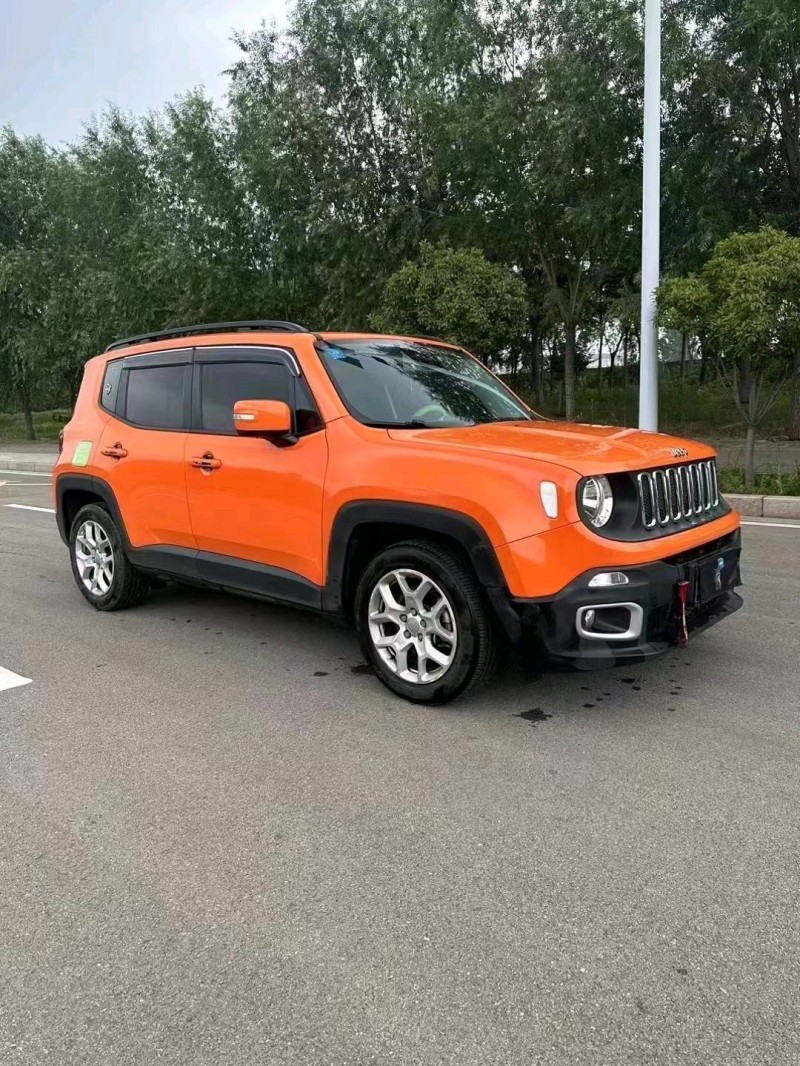 枣庄18年Jeep自由侠2