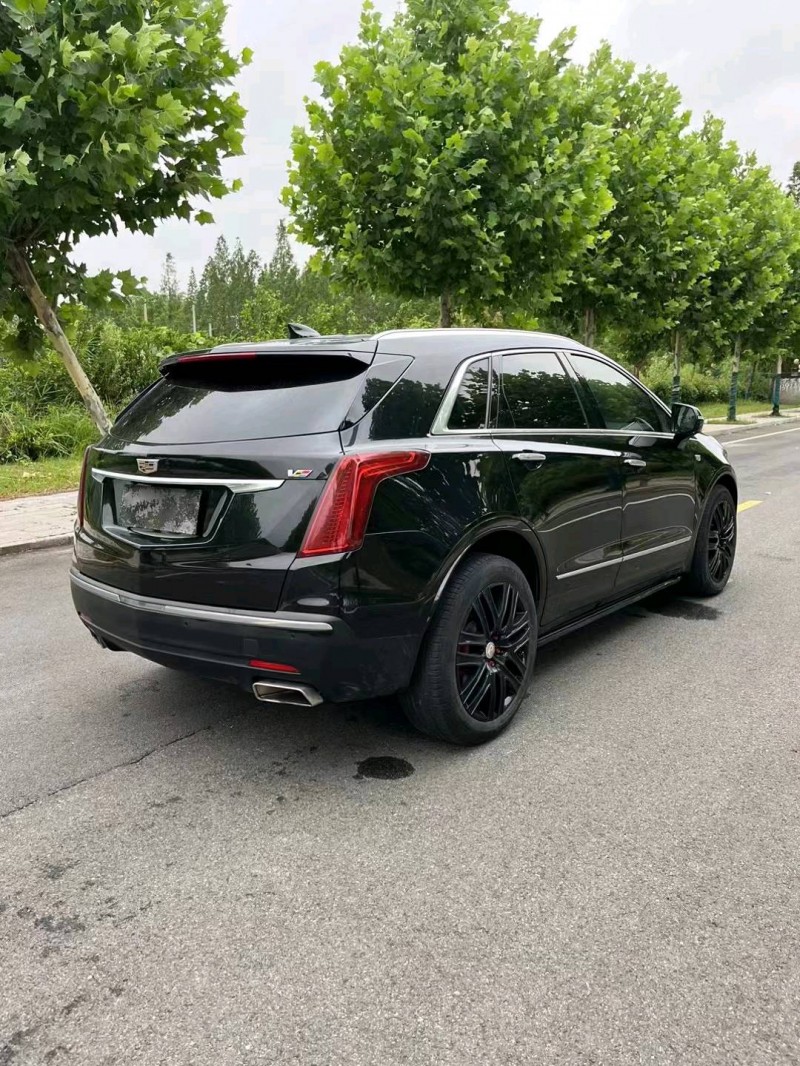徐州17年凯迪拉克XT58