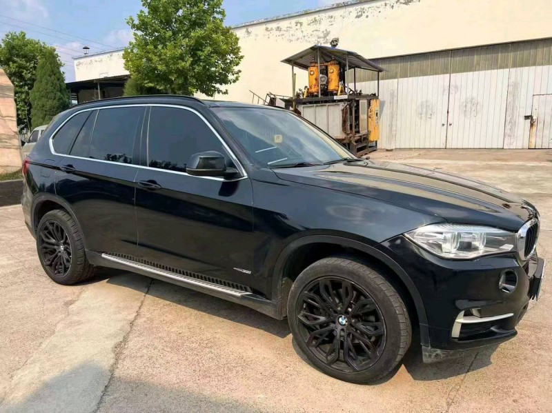 东营15年宝马X59