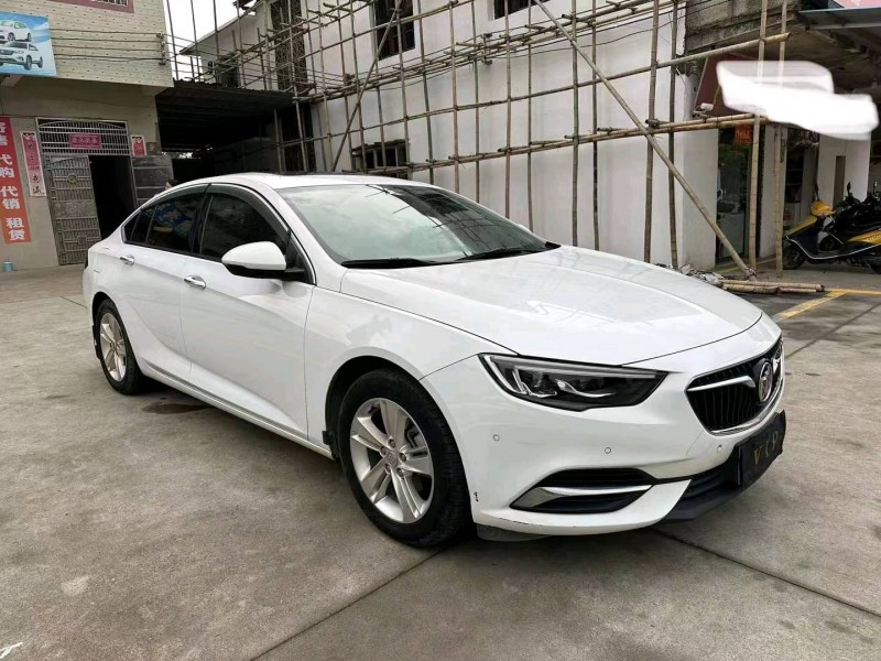 衡阳18年别克君威2