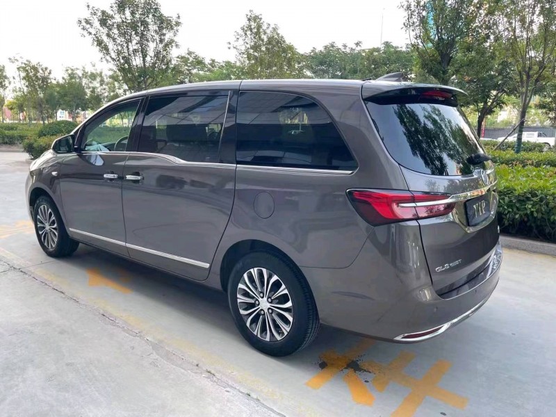 济宁20年别克GL88