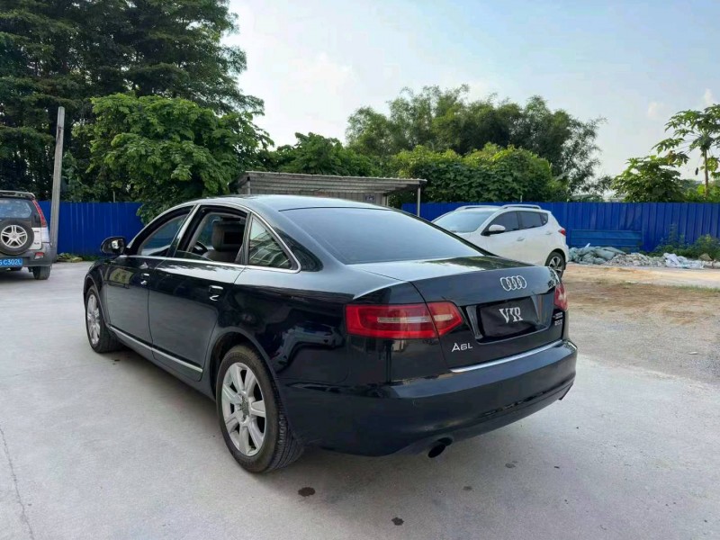 深圳11年奥迪A6L3