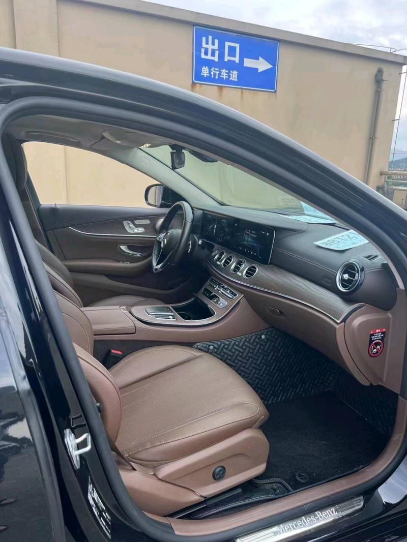 青岛21年奔驰E5