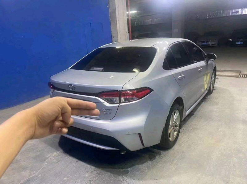 宜昌21年丰田雷凌5