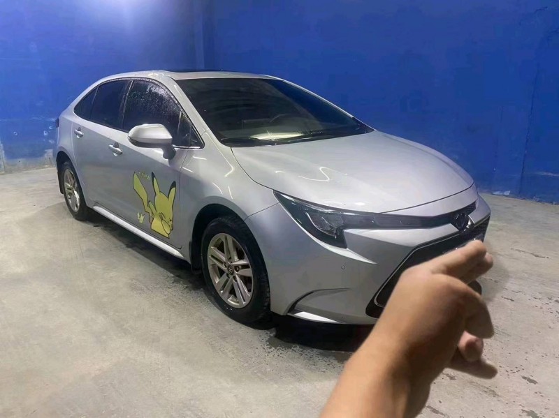 宜昌21年丰田雷凌9