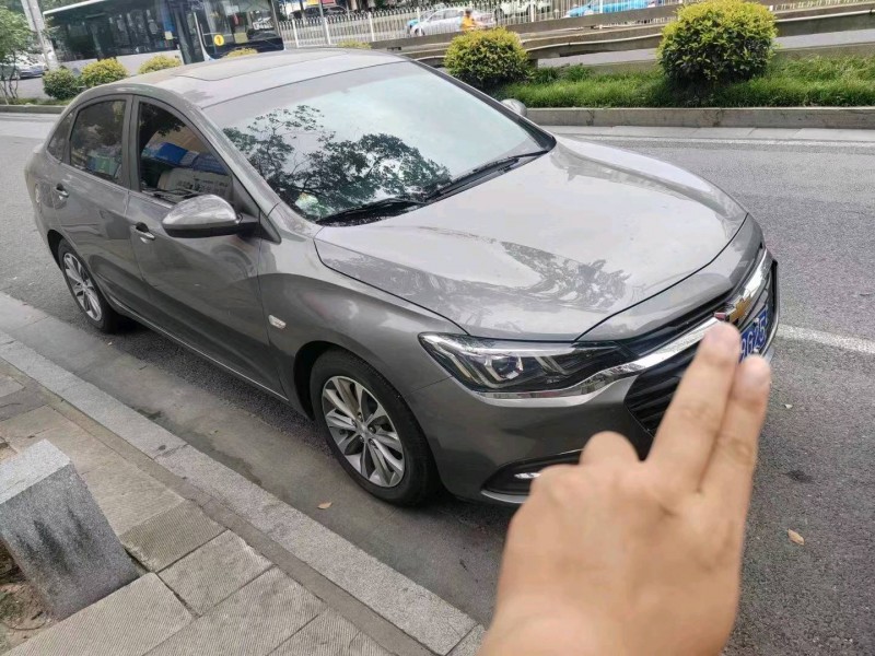 邯郸22年雪佛兰科鲁泽1