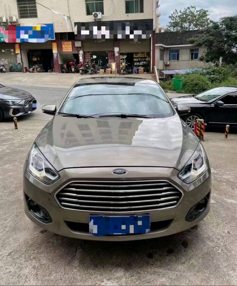 邯郸17年福特福睿斯1